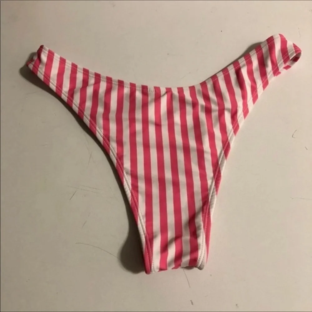 Bikini Size Large Top And Bottom‎ Pink-White Women’s Swim Wear